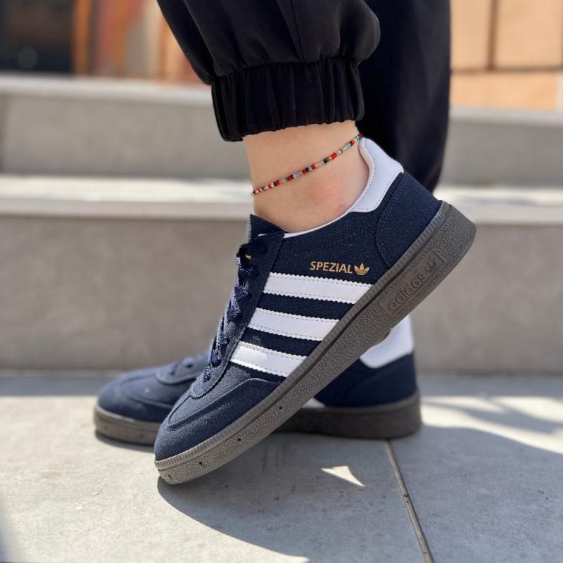 Spezial Lacivert Beyaz