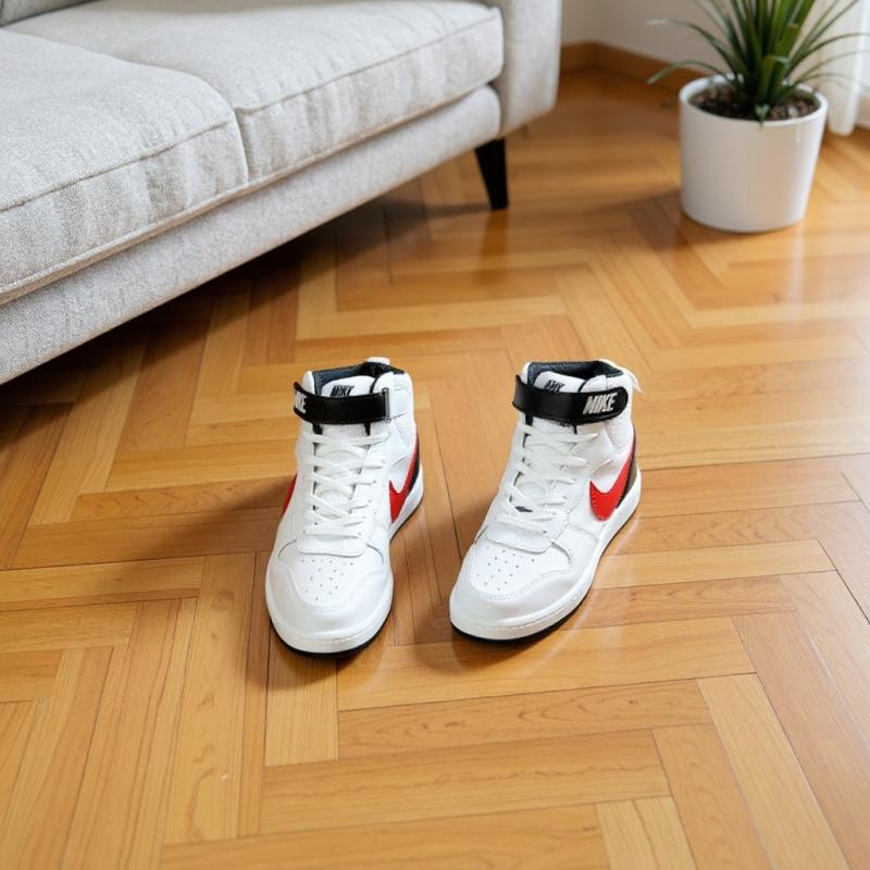 Court Bilekli Beyaz Kırmızı