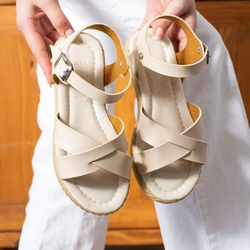 Bağlamalı Sandalet Krem